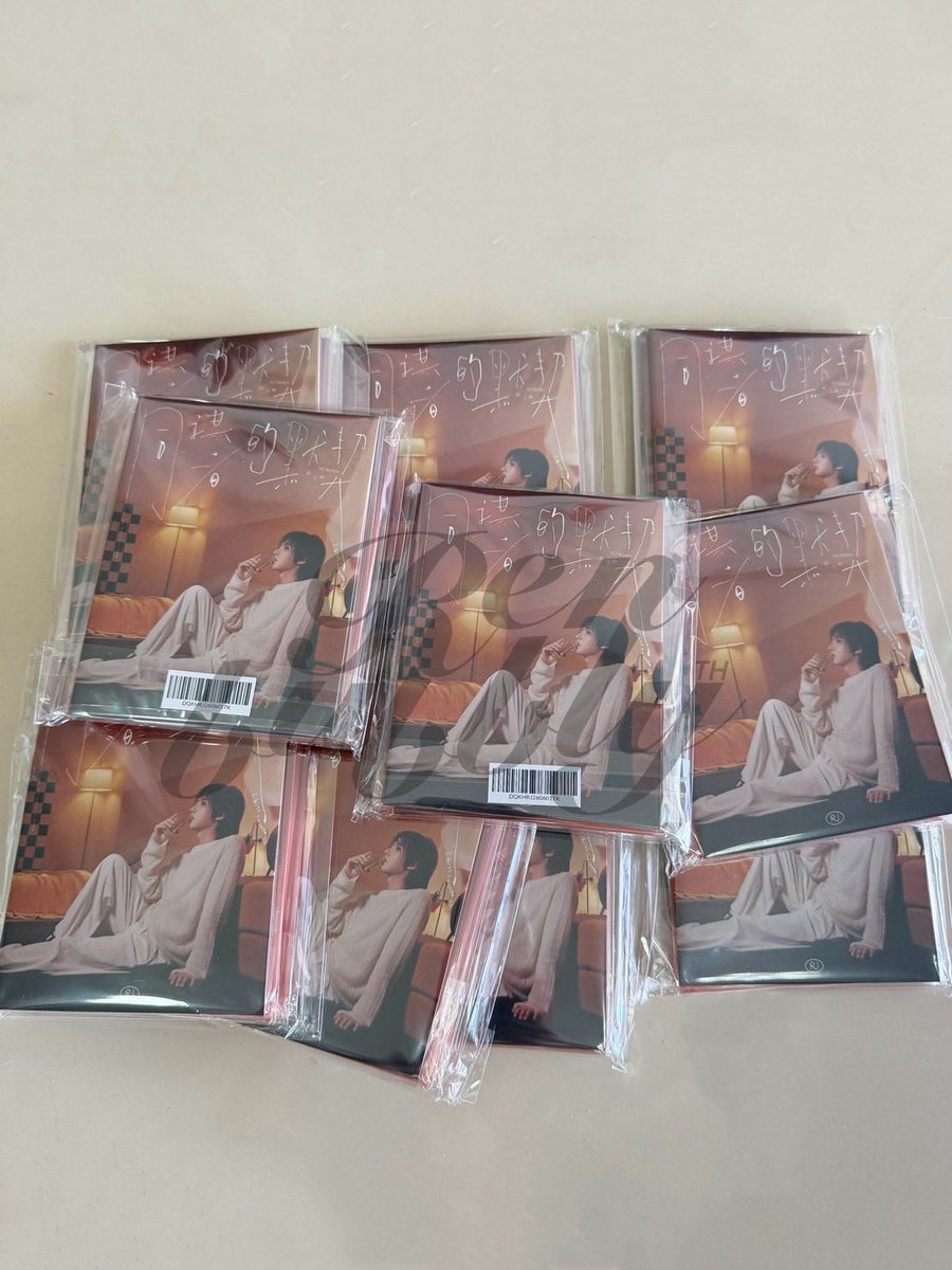 renbblyth23's tweet photo. 𐙚˚₊‧꒰ა #RENBUBBLYupdate ໒꒱₊‧˚⊹♡

แจ้งอัพเดทเรื่อง อัลบั้ม NFC

ขณะนี้สินค้าได้ถึงทางบ้านแพ็คเป็นที่เรียบร้อยแล้ว ได้ตรวจเช็คพบว่าอัลบั้ม NFC ปกอัลบั้มจะเป็นรูปปกหลักทุกเวอร์ชั่น(A/B/C/SET) และภายในอัลบั้มจะมีโอกาสที่การ์ดจะซ้ำกัน

หากการ์ดซ้ำและต้องการเคลม ทางบ้านขอความร่วมมือเหรินชินทุกท่าน เมื่อได้รับอัลบั้มแล้ว บันทึกคลิปวิดีโอตั้งแต่แกะพัสดุ จนถึงขั้นตอนการตรวจสอบสินค้า 
โดยไม่ผ่านการตัดต่อ เพื่อทำการส่งเคลมสินค้ากับทาง QQ Music ซึ่งจะมีค่าใช้จ่ายเพิ่มเติมในส่วนนี้และมีระยะเวลาที่ค่อนข้างนาน และในกรณีสามารถเคลมได้ทางลูกค้าต้องตัดการ์ดใบดังกล่าวเพื่อทำการเคลม

ซึ่งกรณีเกิดการซ้ำทางบ้านขอเสนอแนะอีกหนึ่งวิธีคือเหรินชินสามารถแลกการ์ดกันในแท็ก #เหรินชินขอแลก เพื่อความไวในการแลกเปลี่ยน เนื่องจากการเคลมจะใช้เวลานานและมีค่าใช้จ่ายเพิ่มเติมค่ะ