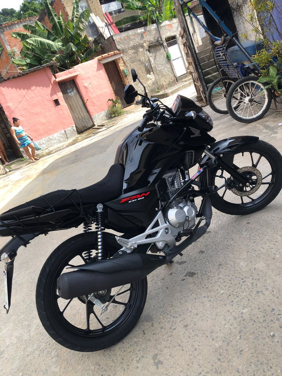 ana_caccavo's tweet photo. #BalançoGeralRJ @tinojunior 

MOTO FURTADA AO LADO DO TAQUARA PLAZA.
ESTRADA RODRIGUES CALDAS, PRÓXIMO AO NÚMERO 127.
FAN 160 2025 PRETA
PLACA: TTF3A01
NÚMERO PRA CONTATO: 21 999856786 https://t.co/lf7UOiNQeo