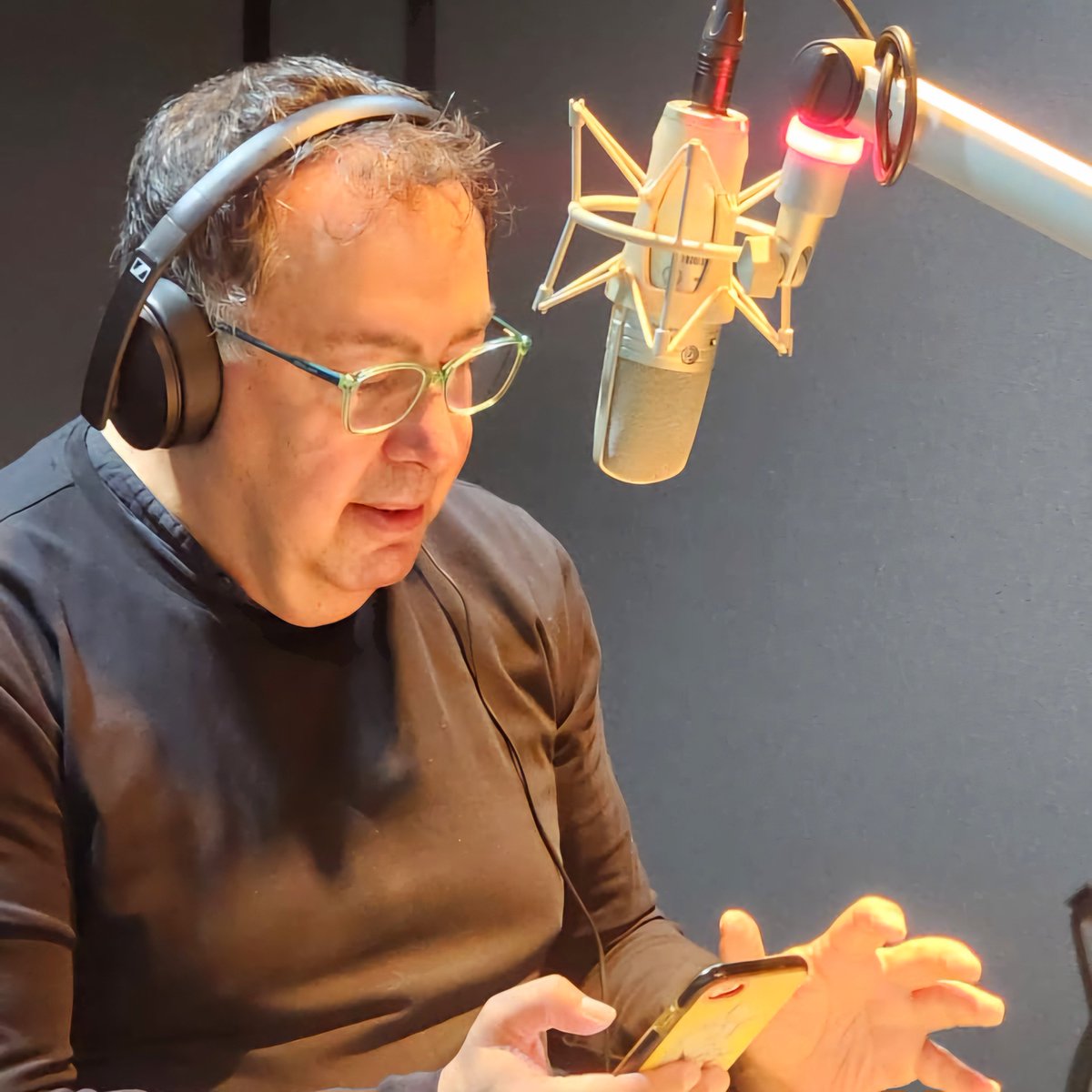 PMovimiento's tweet photo. En los @MundosPosibles_, el Dr. Alberto Betancourt, profesor de la @filos_unam, nos presenta "81 años de Hiroshima y Nagasaki: científicos opositores y promotores de la carrera armamentista nuclear".

📻 Escúchanos por @RadioUNAM. https://t.co/g0C5x2gZKo