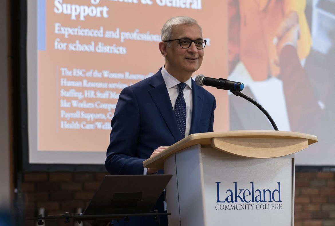 LakelandCommCol's tweet photo. In a July 30 special meeting, Lakeland Community College's Board of Trustees approved an extension of President Sunil Ahuja's contract through June 2030, reaffirming its confidence in his leadership and commitment to the college's long-term success.

https://t.co/RkHIH0ZKCt https://t.co/u3hyWqscfx