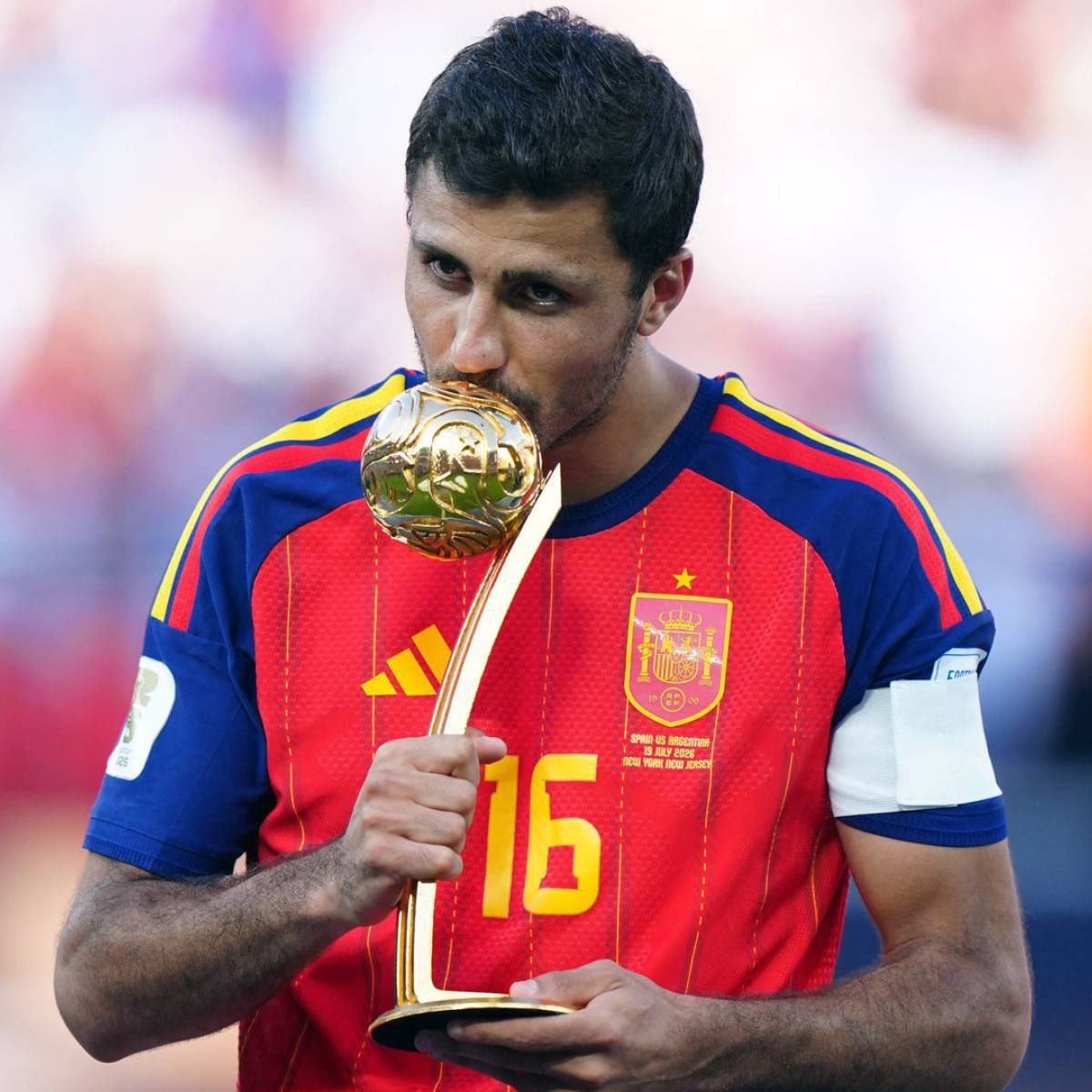 Yas04401472's tweet photo. @realmadrid https://t.co/4OzKwPAxDw