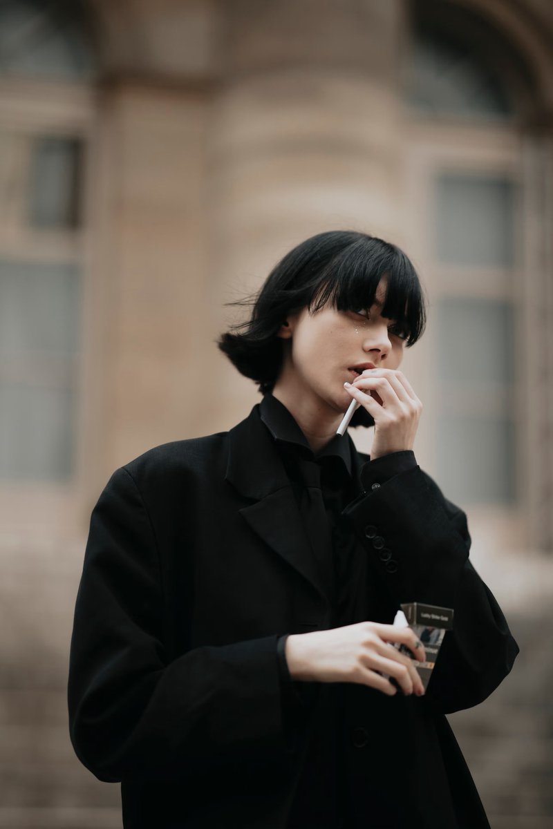 8th_month's tweet photo. ロシアにはSofia Steinbergという恐ろしく強いデビルハンターがいる。 https://t.co/Kr7RXHuFyV