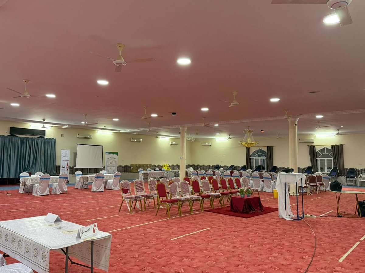 AlbraikiSaid's tweet photo. عندما تقترب سويعات الحدث وتكتمل الاستعدادات لاستقبال أبطال الخير للتبرع بدمهم في حملة التبرع بالدم يوم غد الجمعة في #قصبية_آل_بريك_الصحية بالمجلس العام تحت شعار #دمك_رسالة_رحمة_وعطا يتجدد النداء والتذكير لحضوركم وتفاعلكم الايجابي لانكم فرسان الحملة وعنوانها وعبقهاالجميل. https://t.co/jIJE0Wpu7S