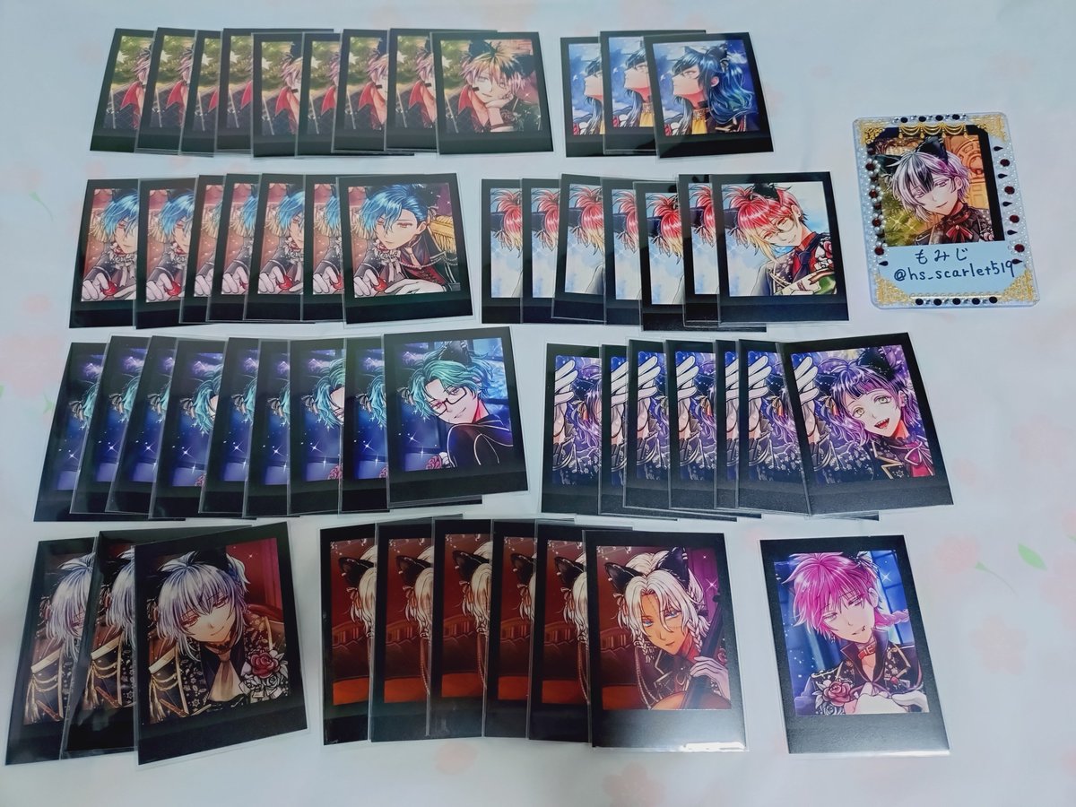 hs_scarlet519's tweet photo. ■【交換・譲渡】悪魔執事と黒い猫 あくねこ ぱしゃこれ 第4弾 第四弾

譲:箔)🎃ロノ2,ナック,ミヤジ,ラト
🎄バスティン,ラト2
🍯🌙ハウレス,ナック,ミヤジ

N)2,3,4枚目 画像参照

求:同異種 ベリアン(🎃以外) or 90円/枚

《郵送不可》

箔はN2枚(別弾も可)同時引取りで譲渡可。

→続く https://t.co/S0B0RIVcLt