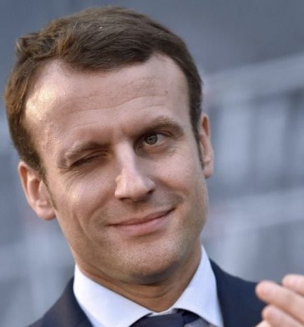 f_philippot's tweet photo. Manip dans l’élection présidentielle, ou même son annulation : les Français savent qu’ils ont beaucoup plus à craindre Macron et l’UE que la Russie !

Demandez aux Roumains ! https://t.co/J9Astpfzt8