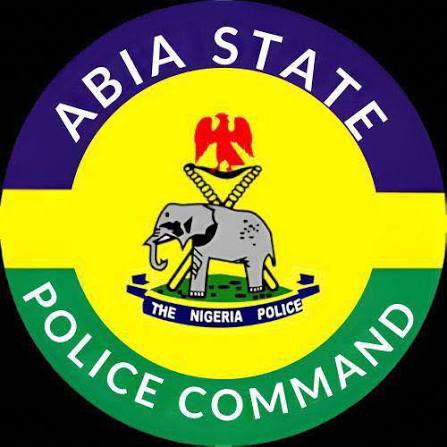 Newswirelem's tweet photo. Police arrest 13 suspects for armed robbery, illegal firearms, others in Abia

The Abia State Police Command has arrested 13 suspects in separate operations targeting armed robbery, unlawful possession of firearms, cult-related activities and the vandalisation of government property, recovering several weapons, ammunition and other incriminating items.

Follow us for more  
#BBNaija #BBNaija2026 #ForwardWithAMBO