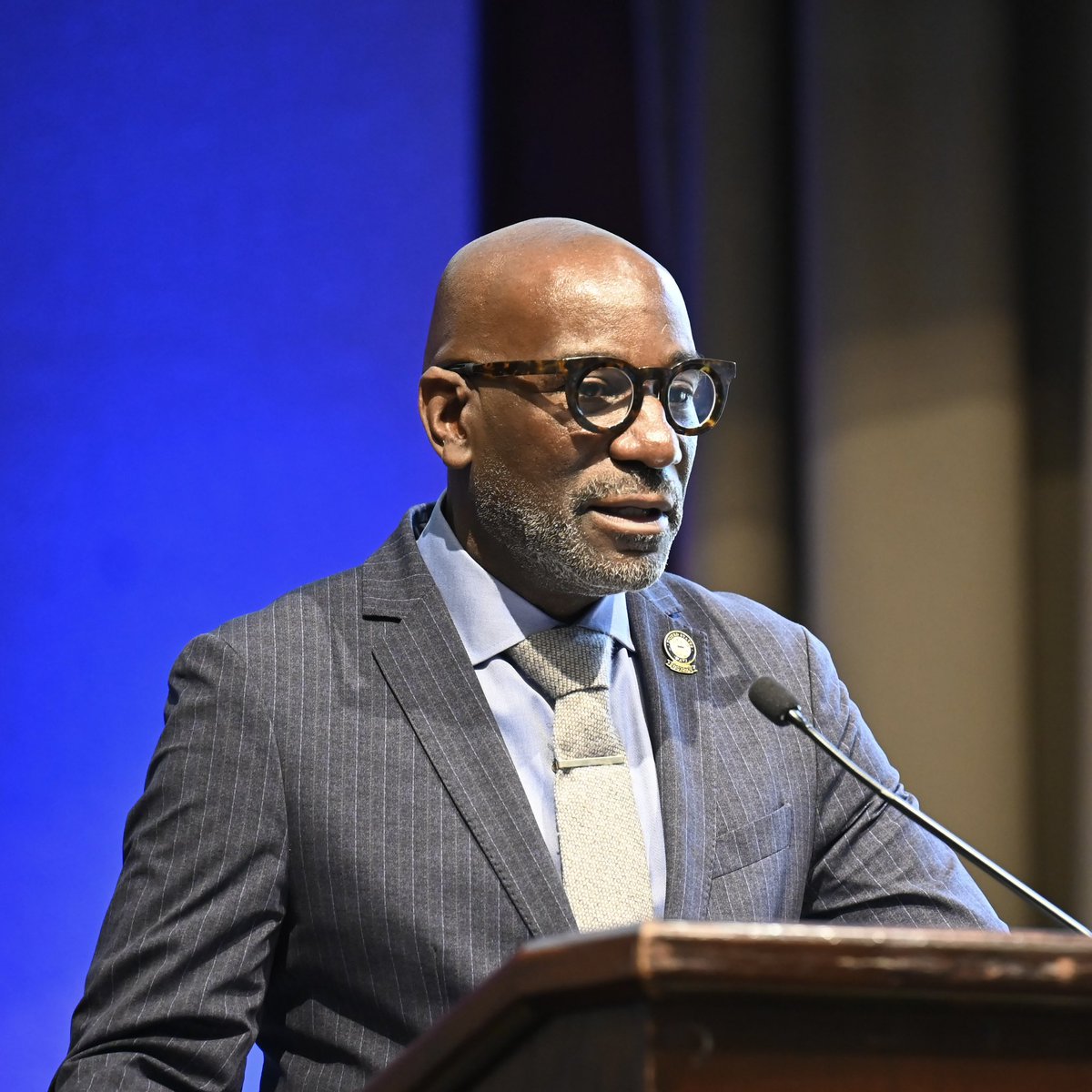 BhamCitySchools's tweet photo. Join us in wishing Superintendent @DrMarkSullivan a Happy Birthday! #SuccessStartsHere 🎉 https://t.co/ktjaC1p5Wg