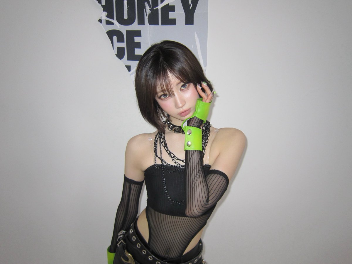 asaeneami's tweet photo. A reminder that the face card never declines. https://t.co/fLlSiy5nSF