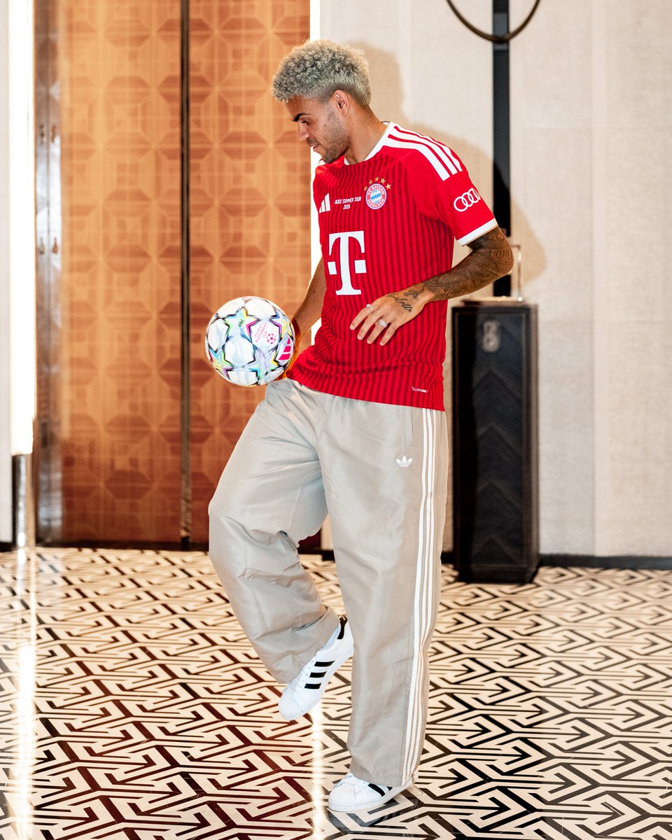 FCBayernEN's tweet photo. Baller 💯 https://t.co/EQlPzavczN