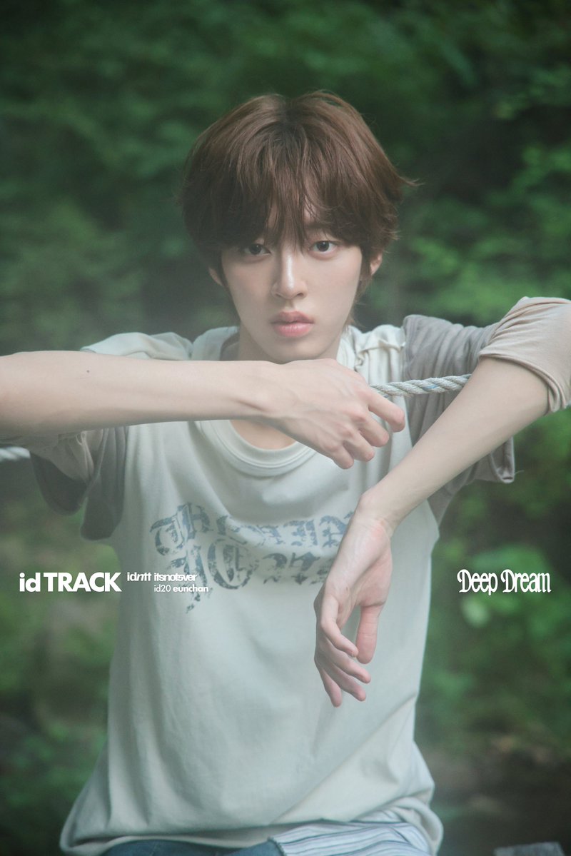 UpdateKBoys's tweet photo. 🚨VEM AÍ! A subunit itsnotover (idntt) anunciou o lançamento de "Deep Dream", que sairá no dia 12 de agosto!
#idntt #아이덴티티
#itsnotover #id_TRACK #Deep_Dream
#곽기웅 #kwakgiwoong https://t.co/kS7Te28AEX