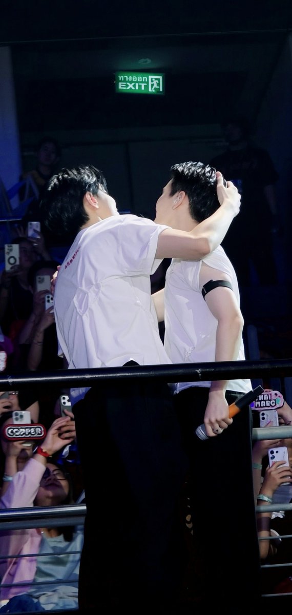 lililin923's tweet photo. เขินมวลภีมไทยซีนนี้มาก พอทำเป็นรูปล่ะ ผมจะเดรสสส https://t.co/PWtGDIeiBY