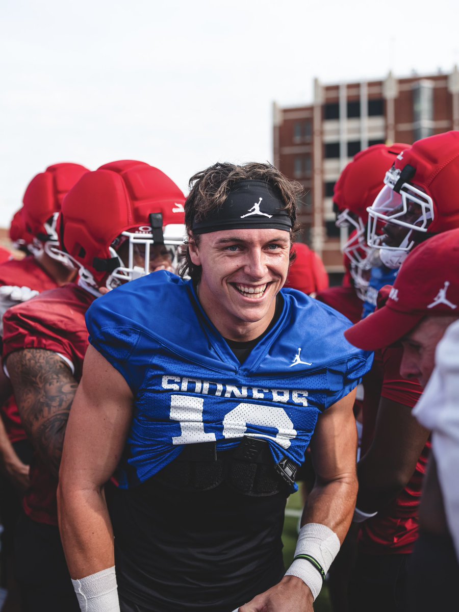 OU_Football's tweet photo. We outside today 🗣️ https://t.co/9sAVqugD32