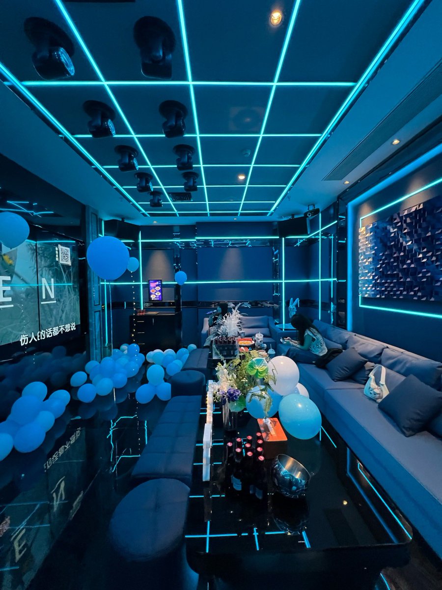 FlippinFabio's tweet photo. Sing like no one’s watching at our KTV tonight! Your favorite tracks, cold drinks, and non-stop fun await—let’s hit the stage! https://t.co/oirP7eCMs1