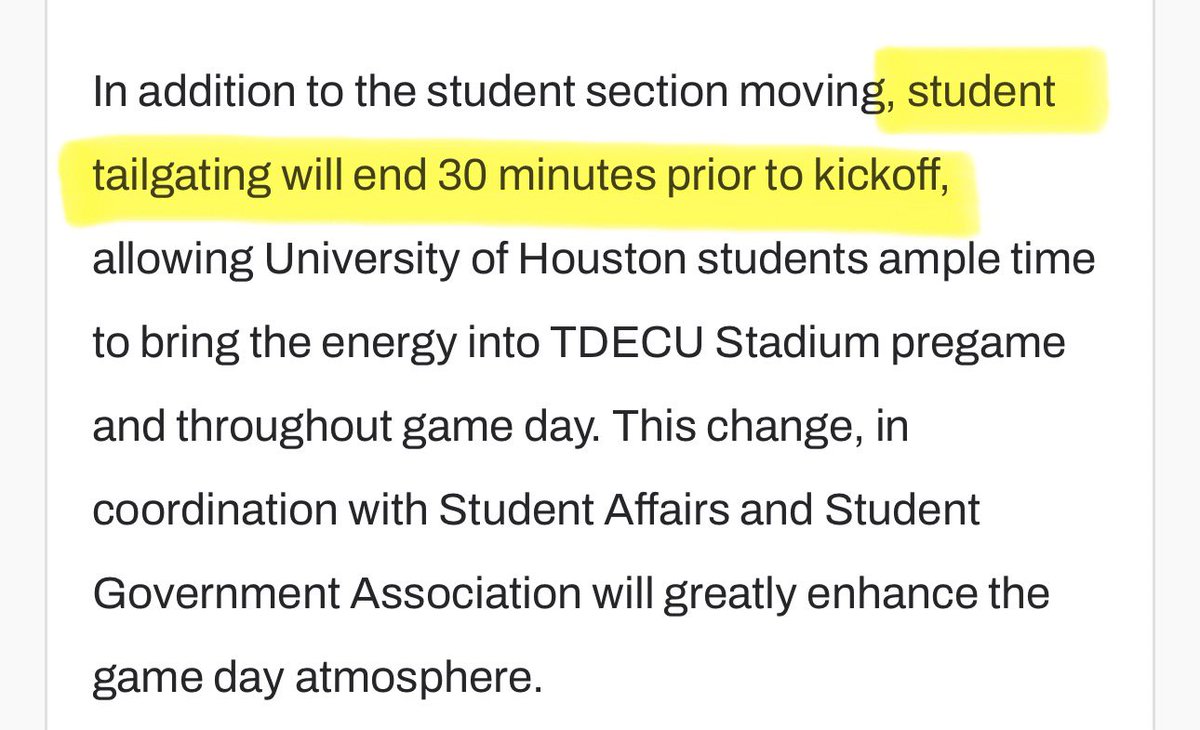 BarstoolCoogs's tweet photo. Eddie Nunez you absolute GENUIS 

WE WERE GETTING TIRED OF THE PEOPLE ONLY TAILGATING AND NOT USING THEIR CLAIMED TICKETS https://t.co/CfKe9Bl2JE