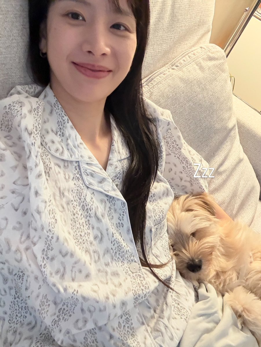 hotpotbona's tweet photo. MY HEART THESE TWO 🥺😭🤍 https://t.co/XdoDDrrReI