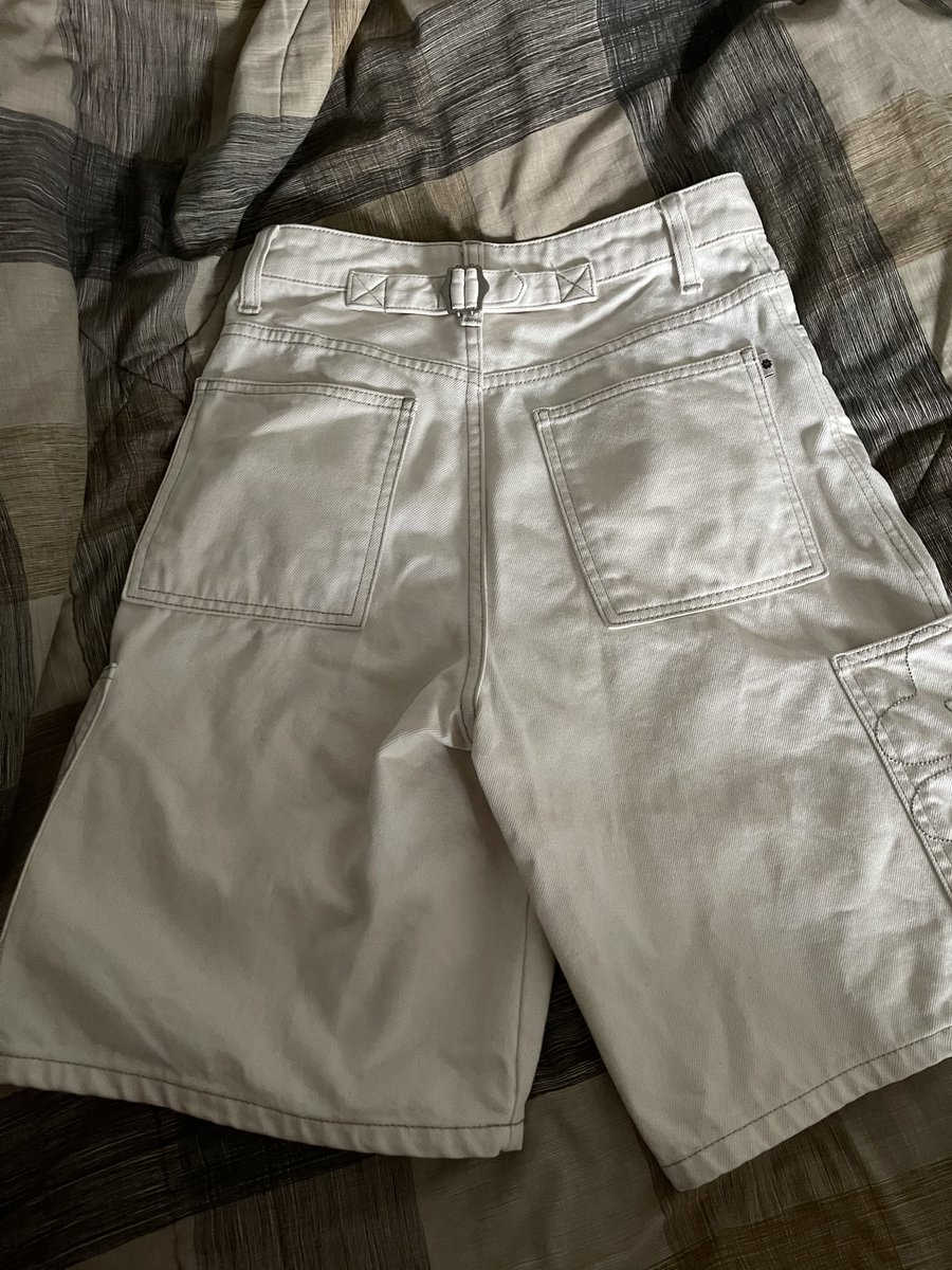 grampyyyyyy's tweet photo. The pocket wood M 600฿ (shop 1,390)

#ส่งต่อเสื้อผ้า #ส่งต่อเสื้อมือสอง #ส่งต่อเสื้อผ้ามือสอง #เสื้อผ้ามือสอง #เสื้อผ้ามือสองราคาถูก  #ส่งต่อเสื้อผ้ามือ2 #โล้ะตู้เสื้อผ้า  #เสื้อผ้ามือ2 #ส่งต่อเสื้อผ้ามือสองราคาถูก https://t.co/awaJZyuJf1