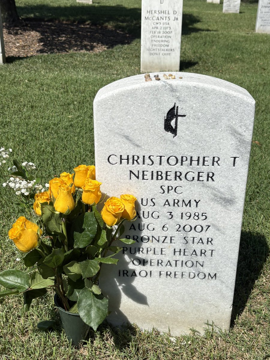 AmazingPRMaven's tweet photo. Stopped at section 60 @ArlingtonNatl today. 19 years ago our lives changed forever. We will always love and remember @USArmy SPC Chris Neiberger, KIA 08/06/2007 in Baghdad, Iraq at age 22. #UltimateSacrifice #HonorTheFallen https://t.co/qdPhGSr4vN