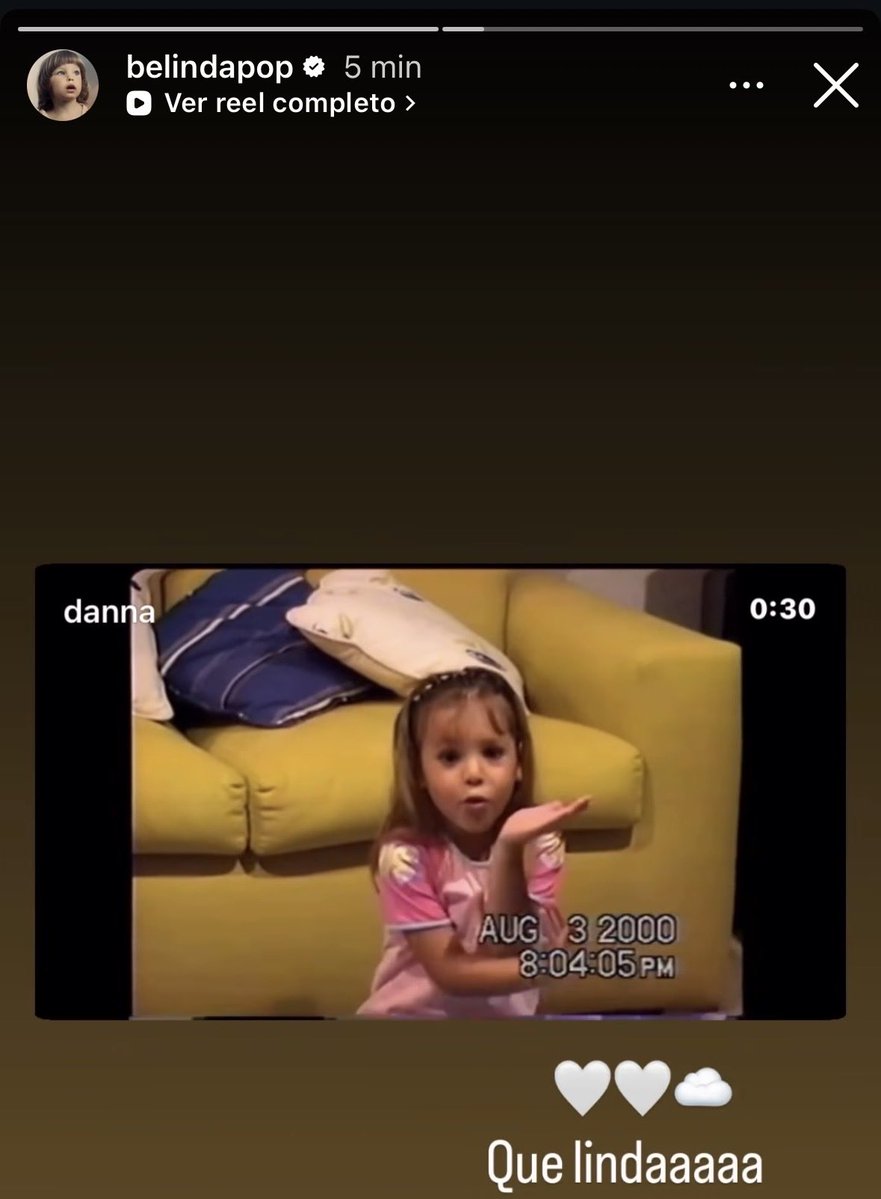 swiftieeos's tweet photo. con esto se confirma que belinda si es bien chingaquedito de Danna pues ni se diga 

pero son seres de luz y así https://t.co/YKDS134Hqp