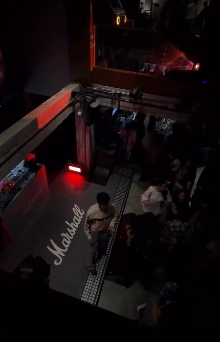sarittajd0110's tweet photo. "who's that?"

"who, sir?"

"that guy in the beige jacket dancing on stage"

"he's a gmmtv actor and singer, he was invited to the party, his name is joong archen, sir"

"i like him... make sure no one gets close to him"

"yes sir"

"i'm gonna want to talk to him later..."

*joong feels eyes on him and looks up, meeting dunk's gaze*