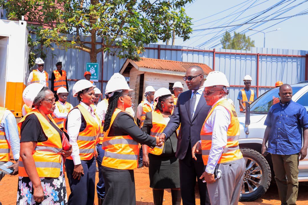 StatisticsUg's tweet photo. “I congratulate the UBOS Board, Management and staff on reaching the groundbreaking stage for Statistics House, Entebbe Office. This milestone reflects years of focused leadership, resilience and commitment to strengthening Uganda’s National Statistical System,” said Hon. Henry Musasizi, Minister of Finance, Planning and Economic Development (@mofpedU).

🧵 1/4
#UBOS #EvidenceBasedStatistics