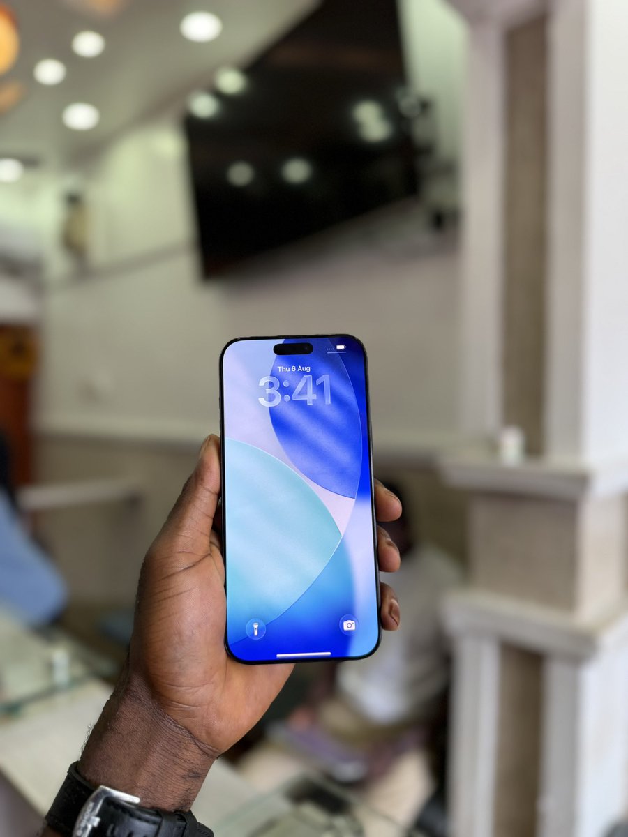 MEEKiSHOP's tweet photo. #falaadeal
iPhone 16 pro max 256GB physical sim
Battery health 90%
Cycle Count 361
Price ¢9,000
📍location : Circle Mall
Dm/ WhatsApp: 0554918694 https://t.co/K8pSGvMKBM