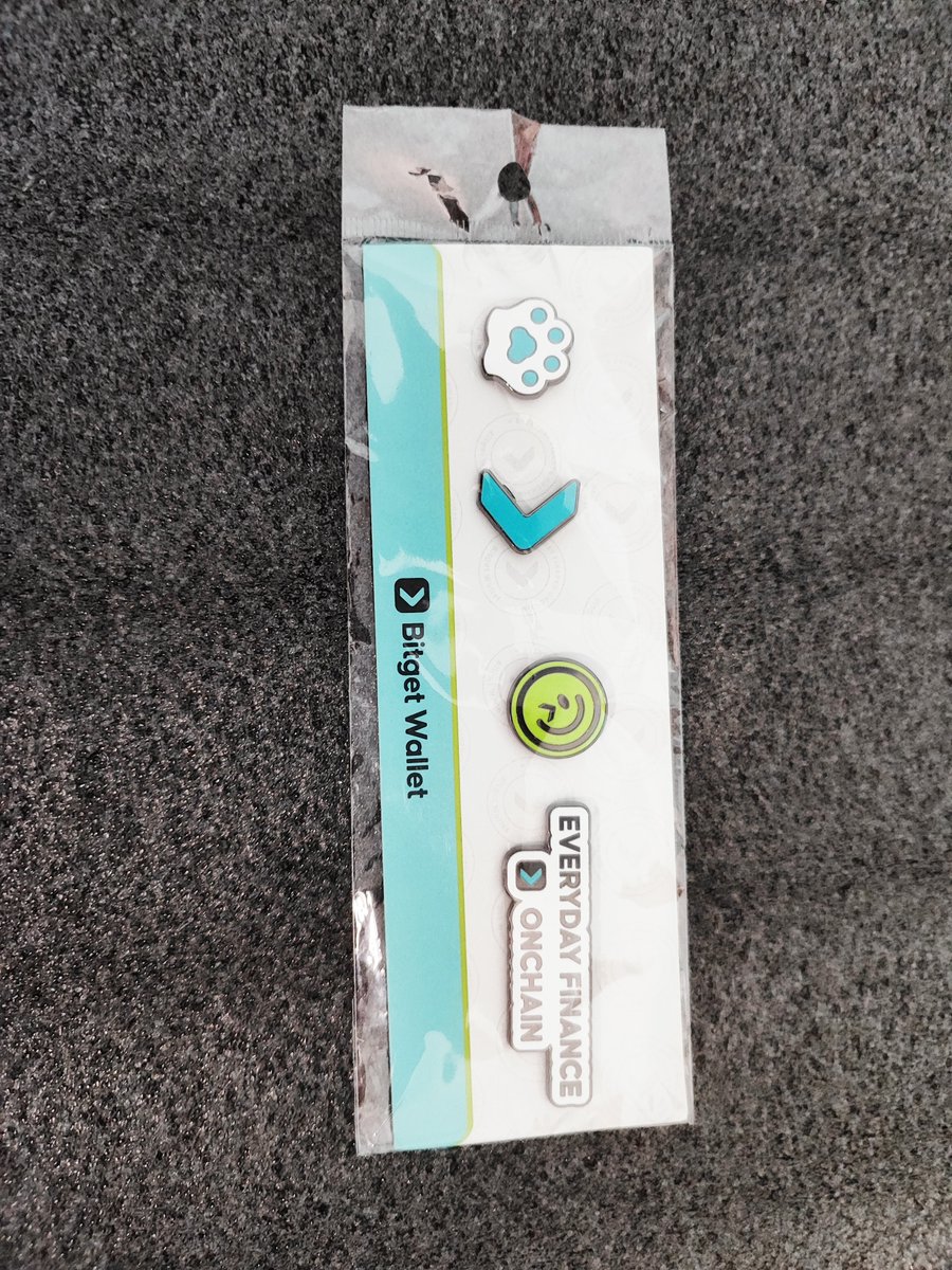 first_time27's tweet photo. 100M Users 🥳 || 8th Anniversary Gift 💙

 A Sincere Thank You To The "Bitget Wallet" Team For This Thoughtful Gesture.Your Support And Recognition "Mean A Lot To Me", And I Truly Appreciate This Amazing Gift. 🥀

Don't Forgot To Congress Me <3! 😝

#BitgetWallet100M https://t.co/2af6ZVGMfl