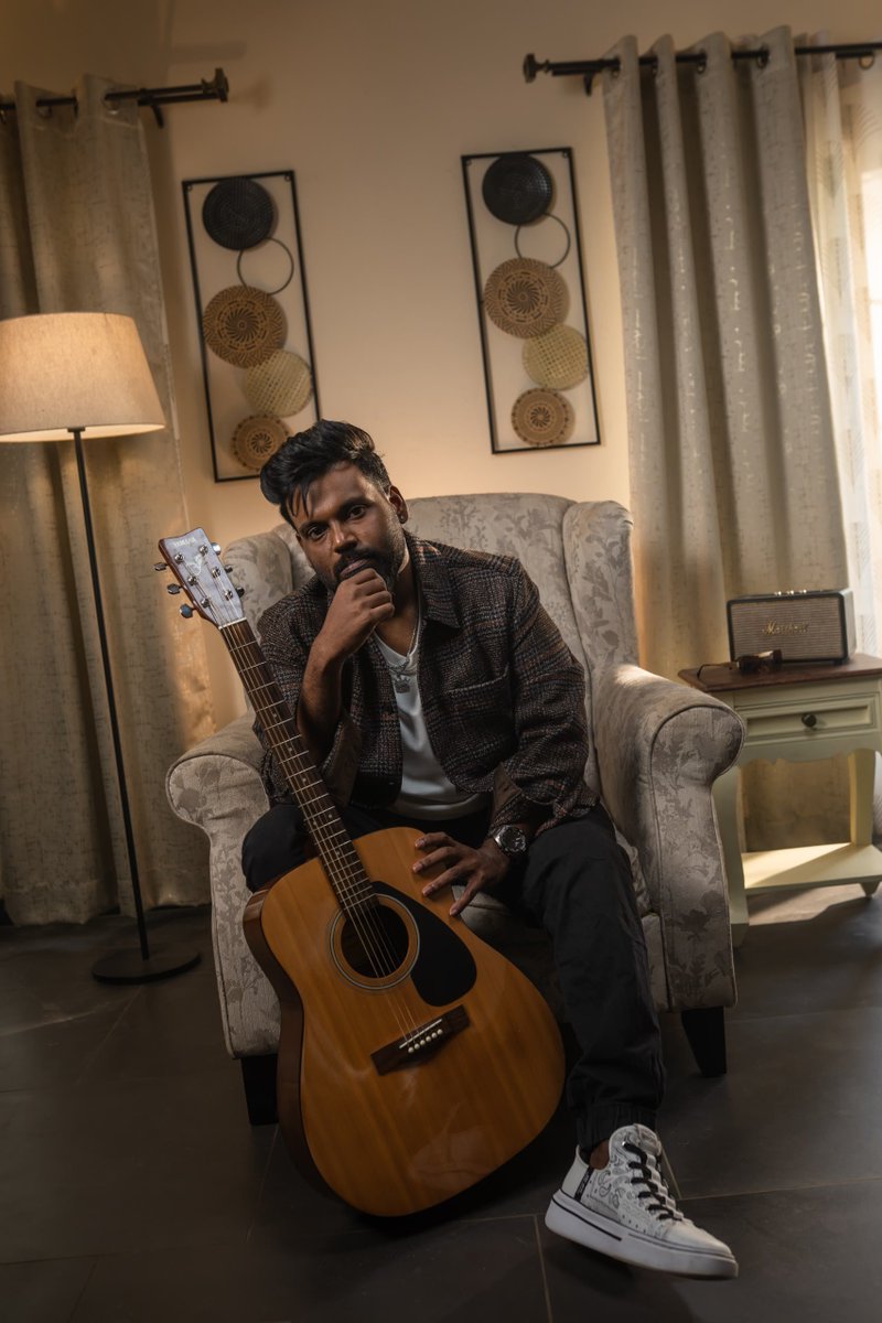 rs_prakash3's tweet photo. .@simonkking is one of the most underrated music directors out there. His work is always fresh and interesting. Looking forward to what he’s cooked up for #Vadhandhi2!

#SimonKKing https://t.co/wQI4Risa9J
