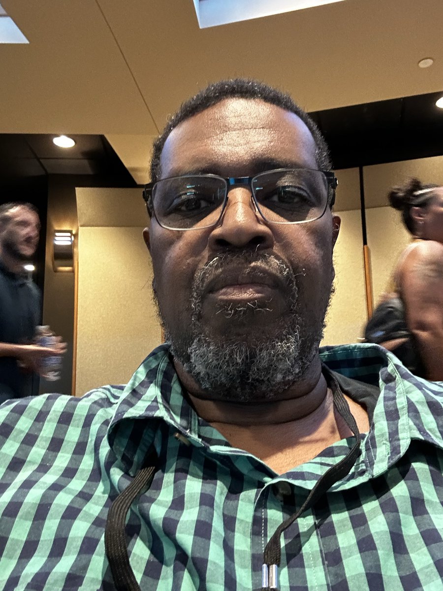 revheadpin's tweet photo. #GLS26 https://t.co/5ZK89L8zQo