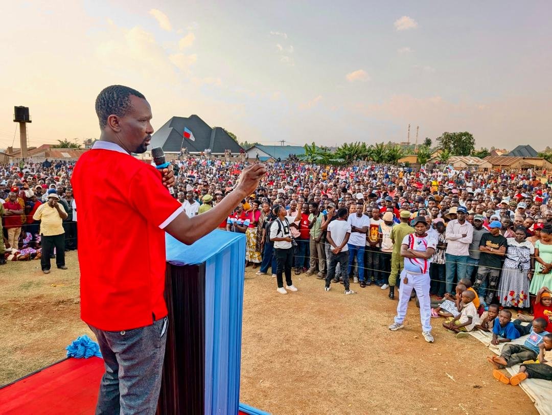 Twaha_Mwaipaya's tweet photo. Balaa la Chadema leo Sirari Mh. John Heche akiongoza JAHAZI. https://t.co/fEeseWqQWI