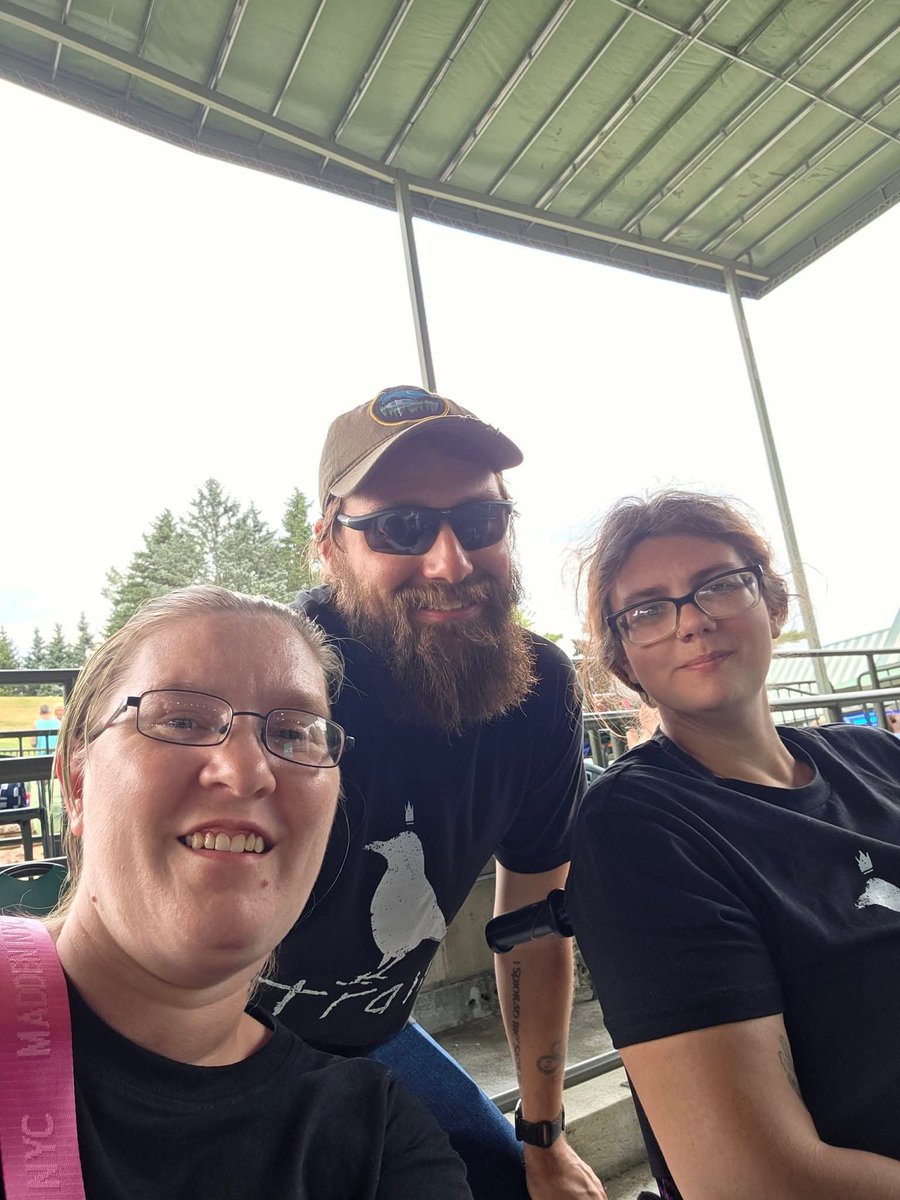 CinnBunsPlay's tweet photo. Had an amazing date night with my husband and wife at @PineKnobMusic jamming out with @mattnathanson @barenakedladies and @train one of the best concerts I have ever been to and one im sure to repeat if given the chance. https://t.co/yOpXDM2k69