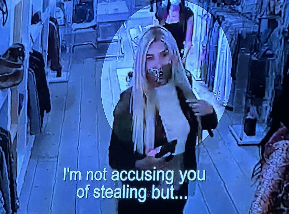polarctrl's tweet photo. Hands up bitches it’s a robbery https://t.co/J7oCtAWFyo
