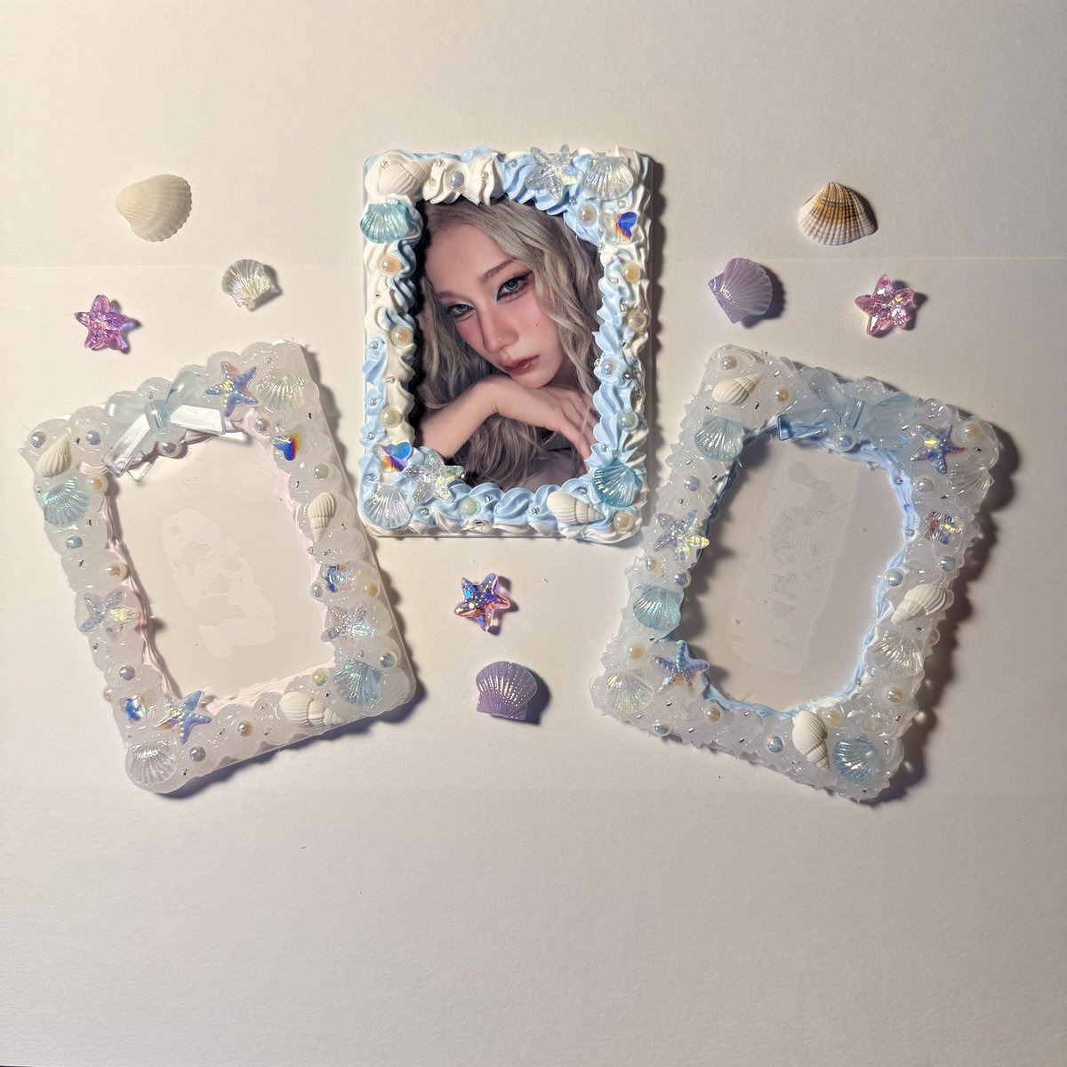 katoharu_jpg's tweet photo. Oi gente, tenho uma lojinha no Instagram para coisas fanmades de kpop, aqui abaixo vocês conseguem ver mais ou menos o q eu produzo, me sigam lá e aqui tb o @foxbee_st, no Instagram é @/foxbee.st
To precisando mto vender  ❤️❤️ https://t.co/khbplOTob5