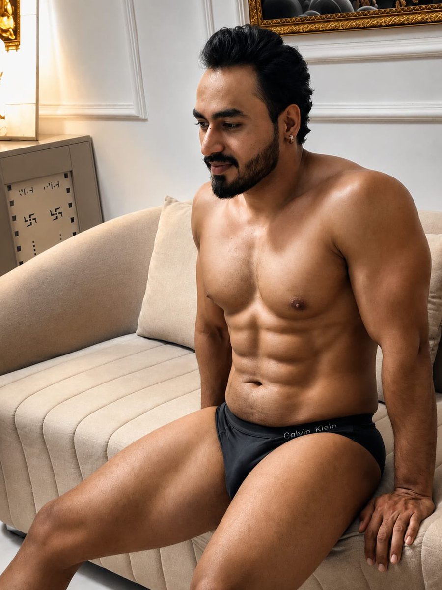 muscledaddyhere's tweet photo. The exclusive side is for the ones who choose it. Click on Bio! https://t.co/1GR3c2zl8Y