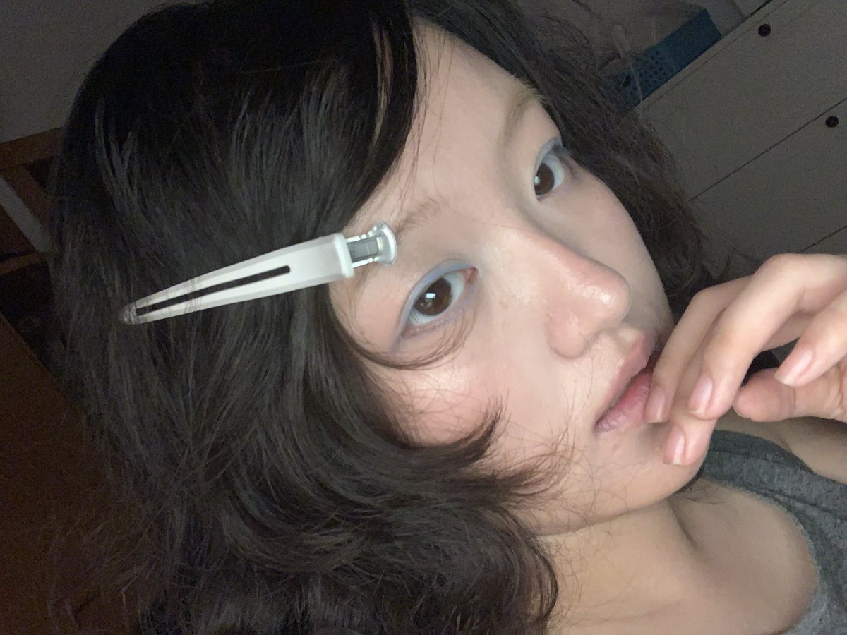 73ehko's tweet photo. 似乎驯服了蓝色眼影 ᵔ ⩊ ᵔ｡)ଓ https://t.co/2X0QISJ9HX