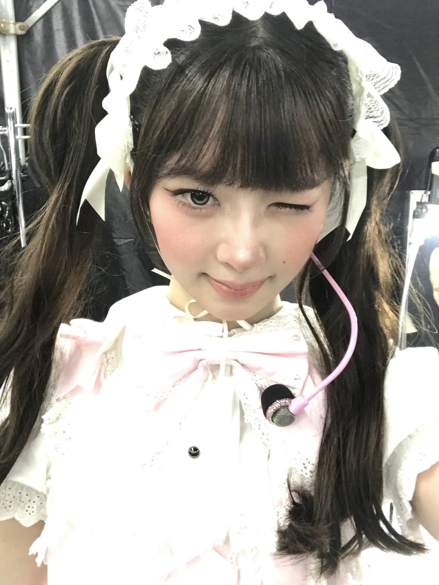 iveracheI's tweet photo. the loud cheers in tokyo dome made my heart melt! ᓚᘏᗢ / thank you so much for always loving me so deeply. ☻♡ https://t.co/CzDwUyLwnt