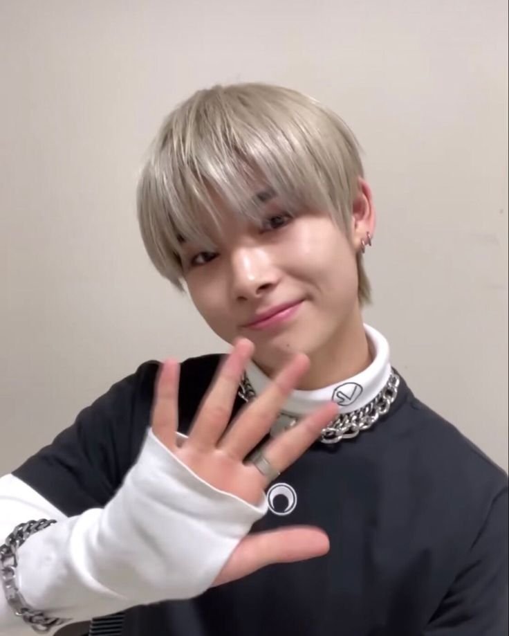 melany10491's tweet photo. ni-ki is innocent 
ni-ki is innocent 
ni-ki is innocent 
ni-ki is innocent 
ni-ki is innocent 
ni-ki is innocent 
ni-ki is innocent 
ni-ki is innocent 
ni-ki is innocent 
WITH LOVE TO NI-KI
#WithNI_KIForever #NI_KI #니키
@enhypen @ENHYPEN_members https://t.co/MlPQj6NxaQ