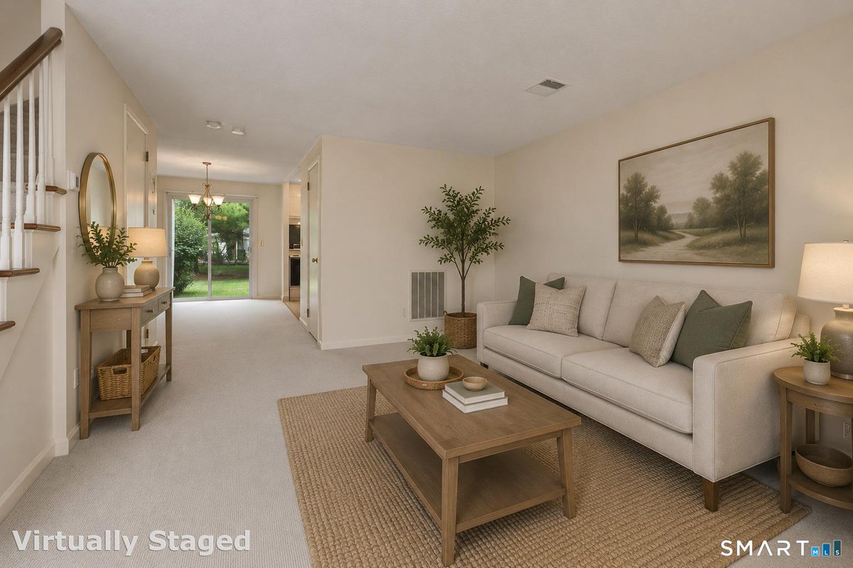 CTwithNicole's tweet photo. 492 Dowd Avenue Unit 492, Canton, CT, 06019
2 bed | 1 bath 986 Sq. Ft.
Active | 250000
https://t.co/lWP1A5MYCS
Discover this charming, move-in-ready 2-bedroom, 1-bath townhouse in sought-after Canton Village. Bright and welcoming, this home offers a great layout, a nice... https://t.co/iRsOMr7OqC