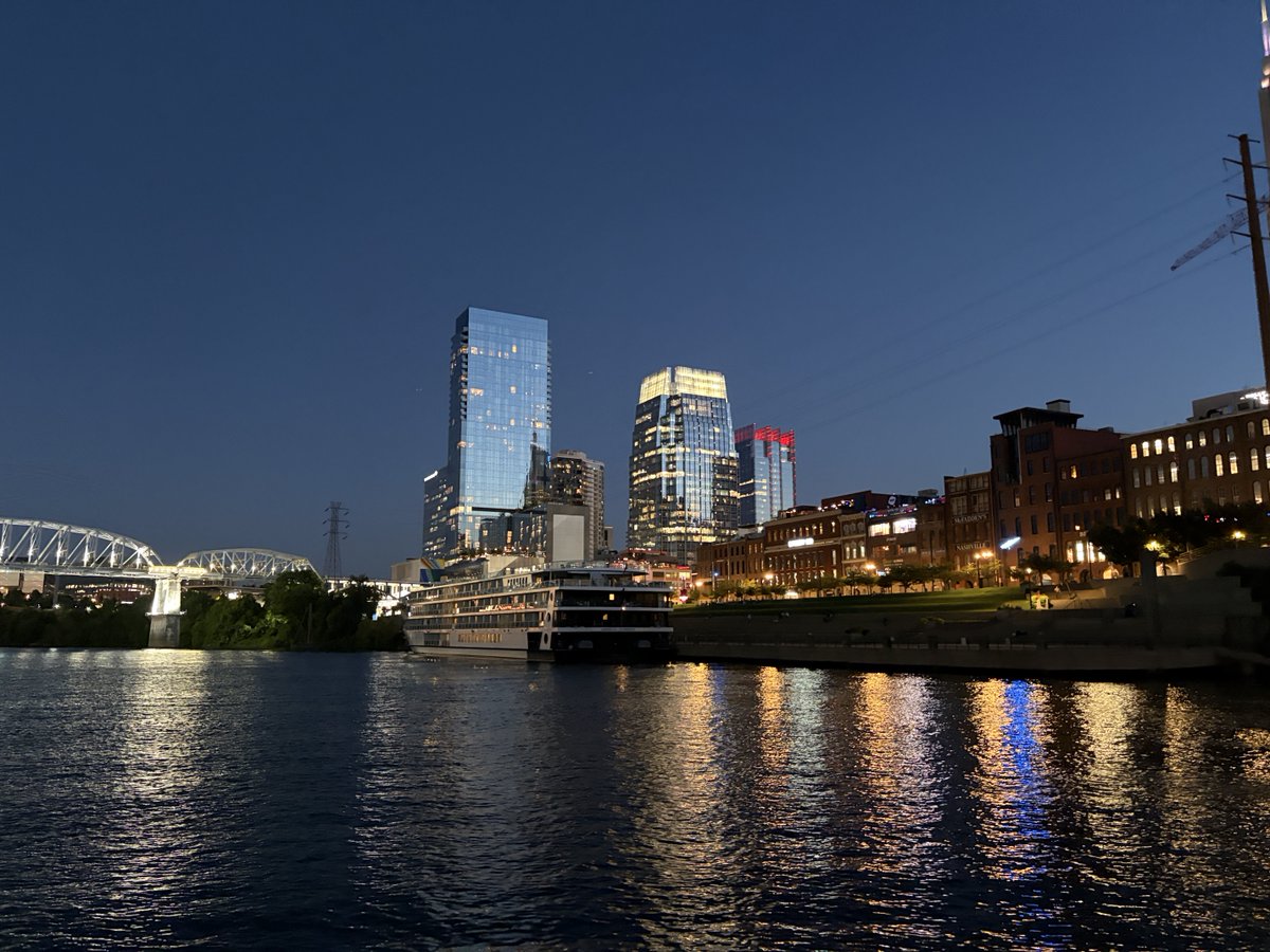 pvan1962's tweet photo. Paddleboat cruise on the Cumberland River.   Downtown Nashville https://t.co/C1Y8MxA0OA