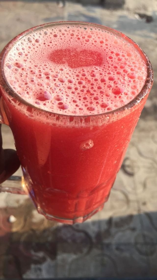 healthtalkHQ_'s tweet photo. NITRIC OXIDE BOOSTERS(EAT THESE FOR STRONGER FLOW).

1. Watermelon
2. Beetroot
3. Arugula
4. Pomegranate Juice
5. Dark Chocolate
6. Spinach
7. Walnuts
8. Garlic
9. Olive Oil

Add 4 of these weekly for noticeable results.

Nitric oxide = blood flow = drive https://t.co/wZsXpoUQFZ