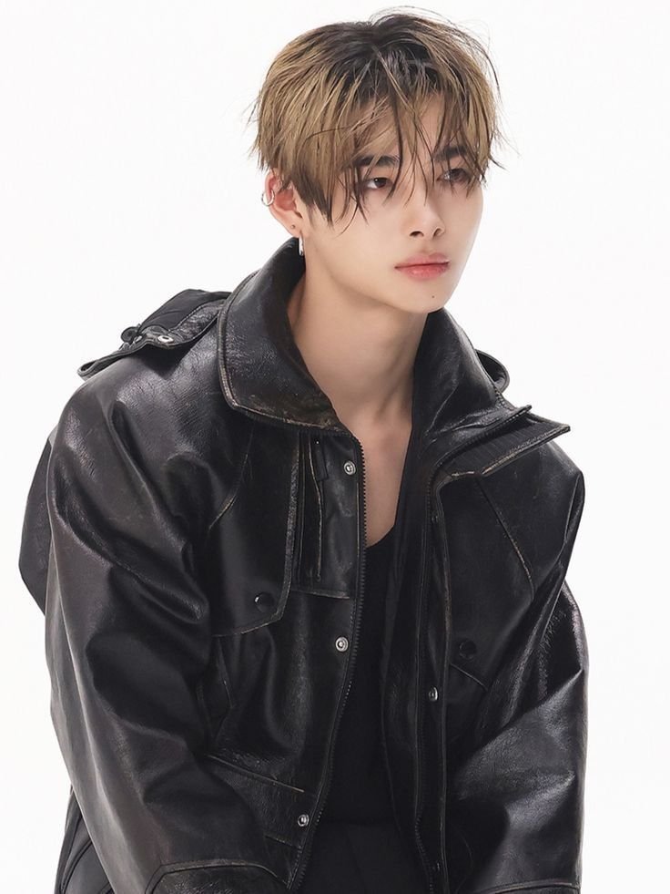 myhearteu0707's tweet photo. — 𝗂𝗇𝗍𝖾𝗋𝖺𝖼𝗍𝗂𝗏𝖾 𝗉𝗈𝗌𝗍 ₊˚⊹♡

THIS OR THAT

ENGENES STAND WITH NI-KI
#ENGENEs_Against_Bullying
#HYBE_Address_The_Harassment https://t.co/sce1OLKHYZ