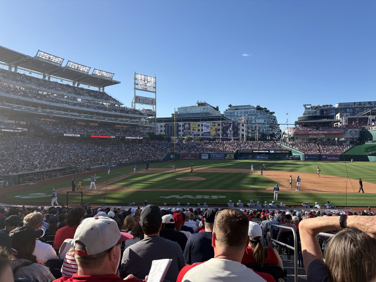 Katinboyds's tweet photo. @NavyYardNats @TalkNats @TailgateTed @Itswizskins @nashunals @TheDMVLive @DMVbaseballnews @CapitolBaseball @RyanShenker @JustBB_Media @BBGreatMoments https://t.co/bCzUU2HN0a
