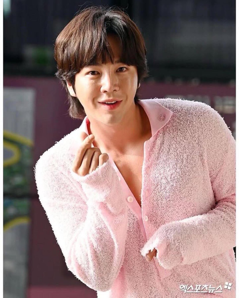 jks_aki's tweet photo. 【美韓】チャン・グンソクに投票完了！現在の得票数:4496票
チャン・グンソク「毎日会いたい♡」
人気投票はこちらから↓
 https://t.co/DPT0rY6O9t #チャン・グンソク #JangKeunSuk #장근석 #チャン・グンソクからのメッセージ https://t.co/TkRkOo4yo1