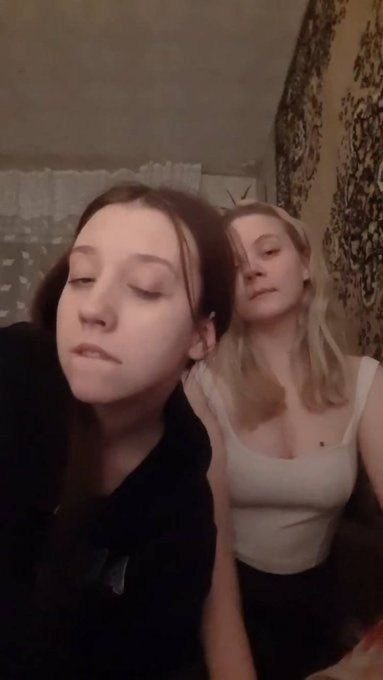 VivLeeqq's tweet photo. All their videos are goated , my repky has all https://t.co/F7ZwZcWfOJ