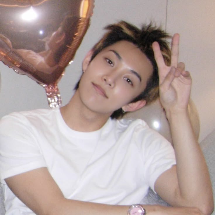 jasuov's tweet photo. คิมริวหัวเม่นแม่งที่สุดแล้วอะ https://t.co/rEve4lZwXo