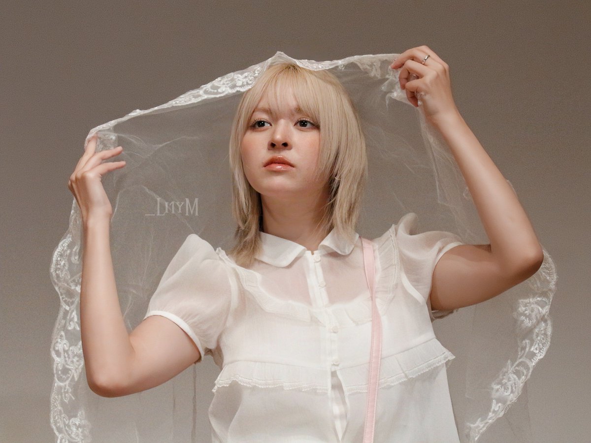 _Li1yM's tweet photo. 260806 MS TOKYO

👰🏼🌼✨

#NMIXX #엔믹스
#LILY #릴리 https://t.co/Kw0cHMwIfR