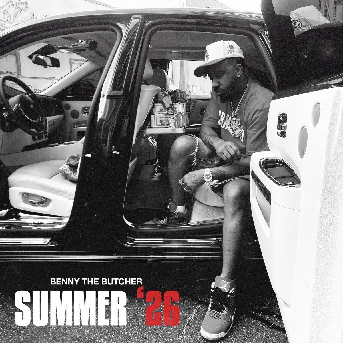 BennyBsf's tweet photo. Summer starts now...

"Summer 26" streaming everywhere🌴🌅

Official video out now on YouTube https://t.co/74crFPtpVF
