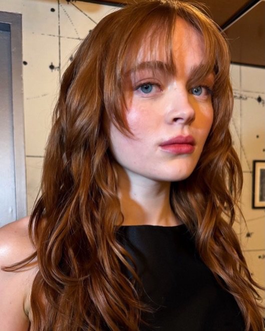_ActressWorld's tweet photo. Sadie Sink at 24,unreal https://t.co/IZfZnWWmcX