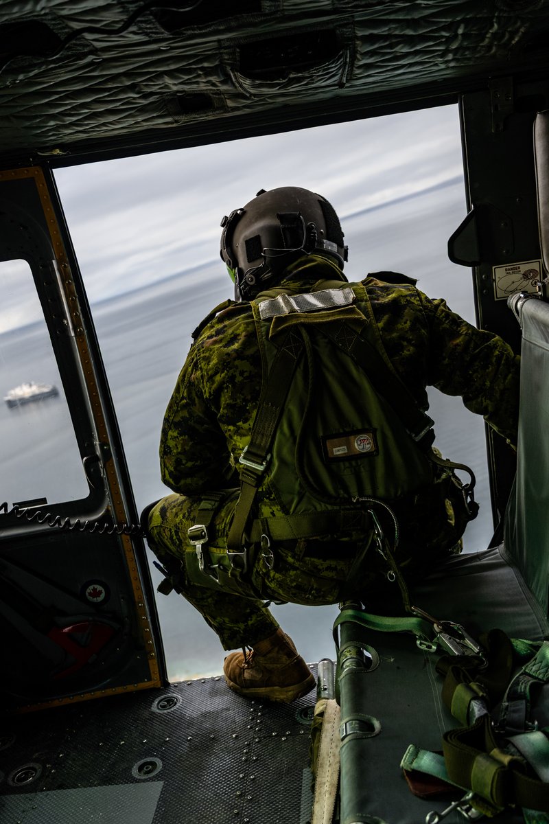 COIC_CJOC's tweet photo. L’opération NANOOK comprend plusieurs volets chaque année. Les prochains sont NANOOK-NUNAKPUT et NANOOK-TUUGAALIK, réunissant des partenaires dans l’Arctique. L’an dernier, la MRC a participé à NUNAKPUT à Pond Inlet. https://t.co/9SCkW00F3Q