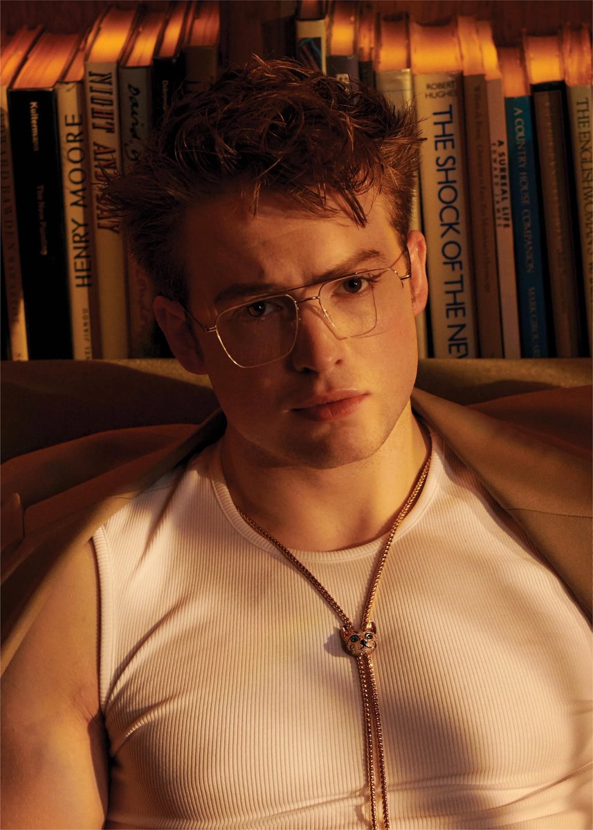 nacaomarvete616's tweet photo. 🚨 URGENTE! 

Kit Connor foi oficialmente escalado como Ciclope no filme dos 'X-MEN'.  

Via: @Deadline https://t.co/hU0rgBxDjW