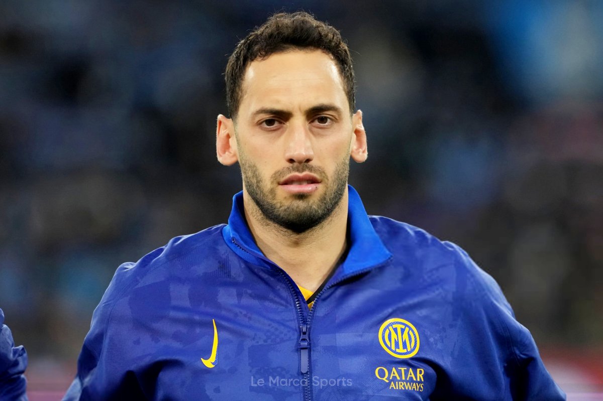 lemarcaspors_'s tweet photo. 🚨 Hakan Çalhanoğlu, Galatasaray’a gelmek istediğini Dünya Kupası sonrası aracılar vasıtasıyla birkaç kez daha tekrarladı. (Kağan Dursun) https://t.co/eK5VuYi9KV